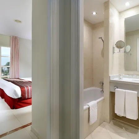 Exe Gran Solucar Hotel 4*