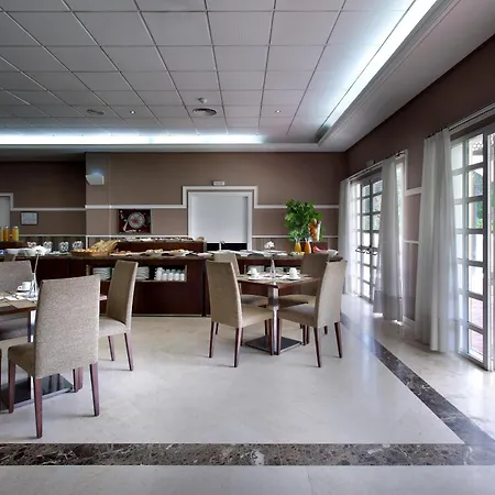 Hotel Exe Gran Solucar 4*