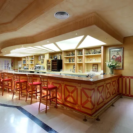 Hotel Exe Gran Solucar 4*