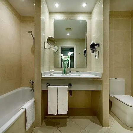 Exe Gran Solucar 4*