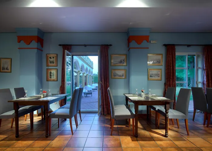 桑卢卡尔大酒店 酒店 桑路卡拉马尤